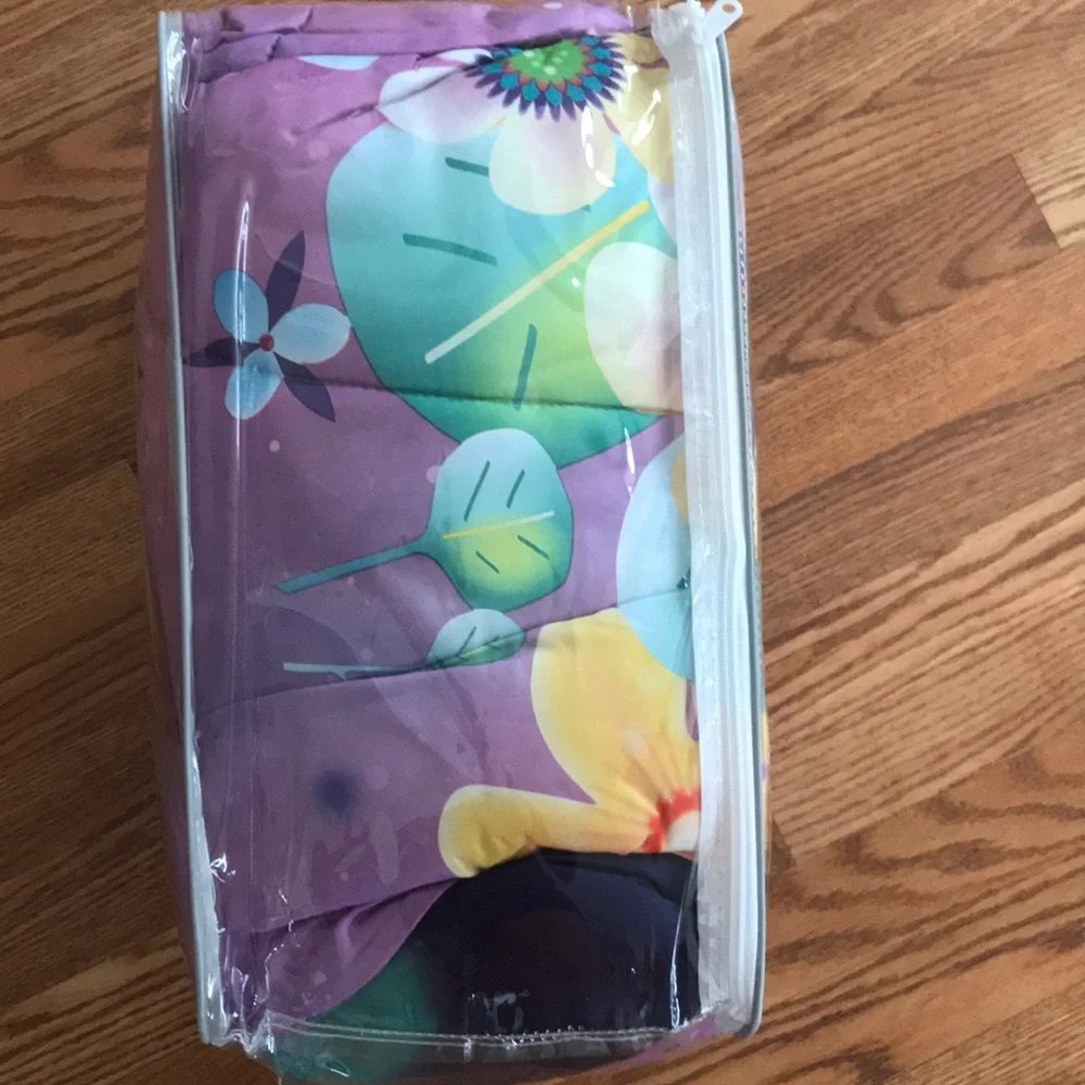 New DreamWorks Trolls Microfiber Twin Comforter